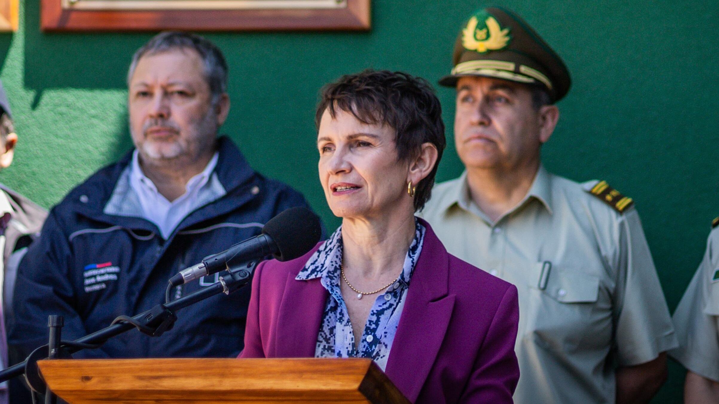 La ministra de Interior respondió esta tarde ante los rumores de un eventual adelantamiento en la fecha programada para un cambio de gabinete en el Gobierno de Gabriel Boric luego de la desvinculación de Manuel Monsalve por la denuncia de violación en su contra.