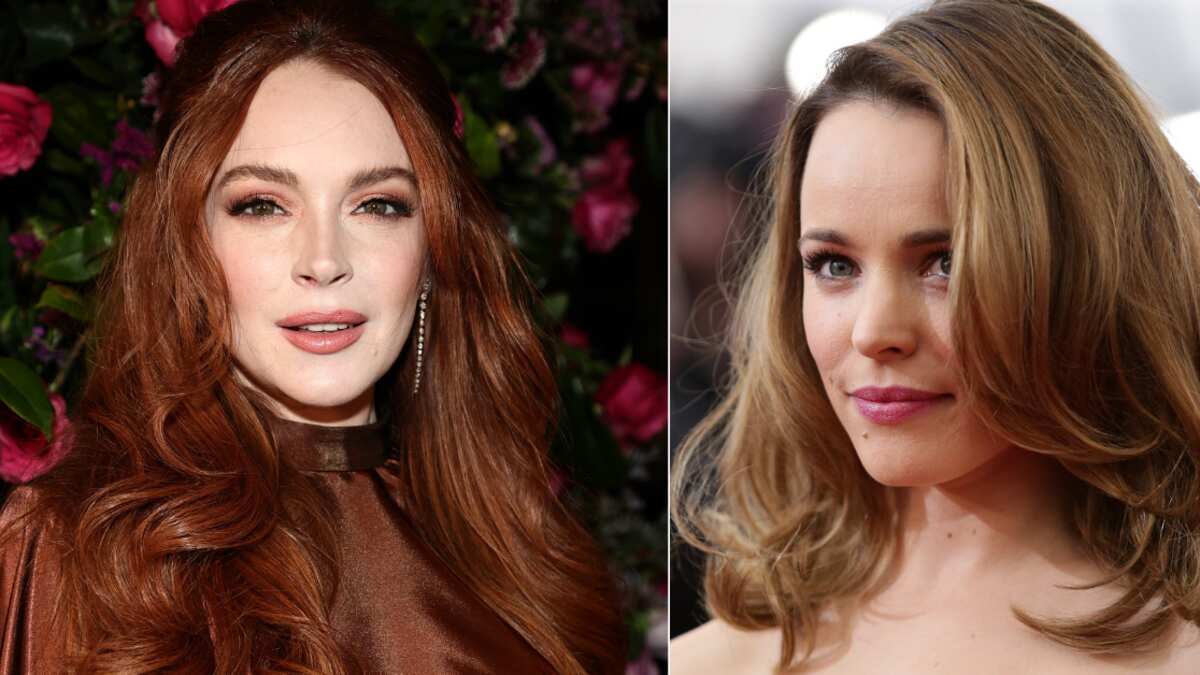 Lindsay Lohan hizo una aparición sorpresa durante la premiere del reboot de ‘Chicas Pesadas’ versión musical.