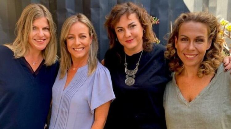 Milf con Claudia Conserva