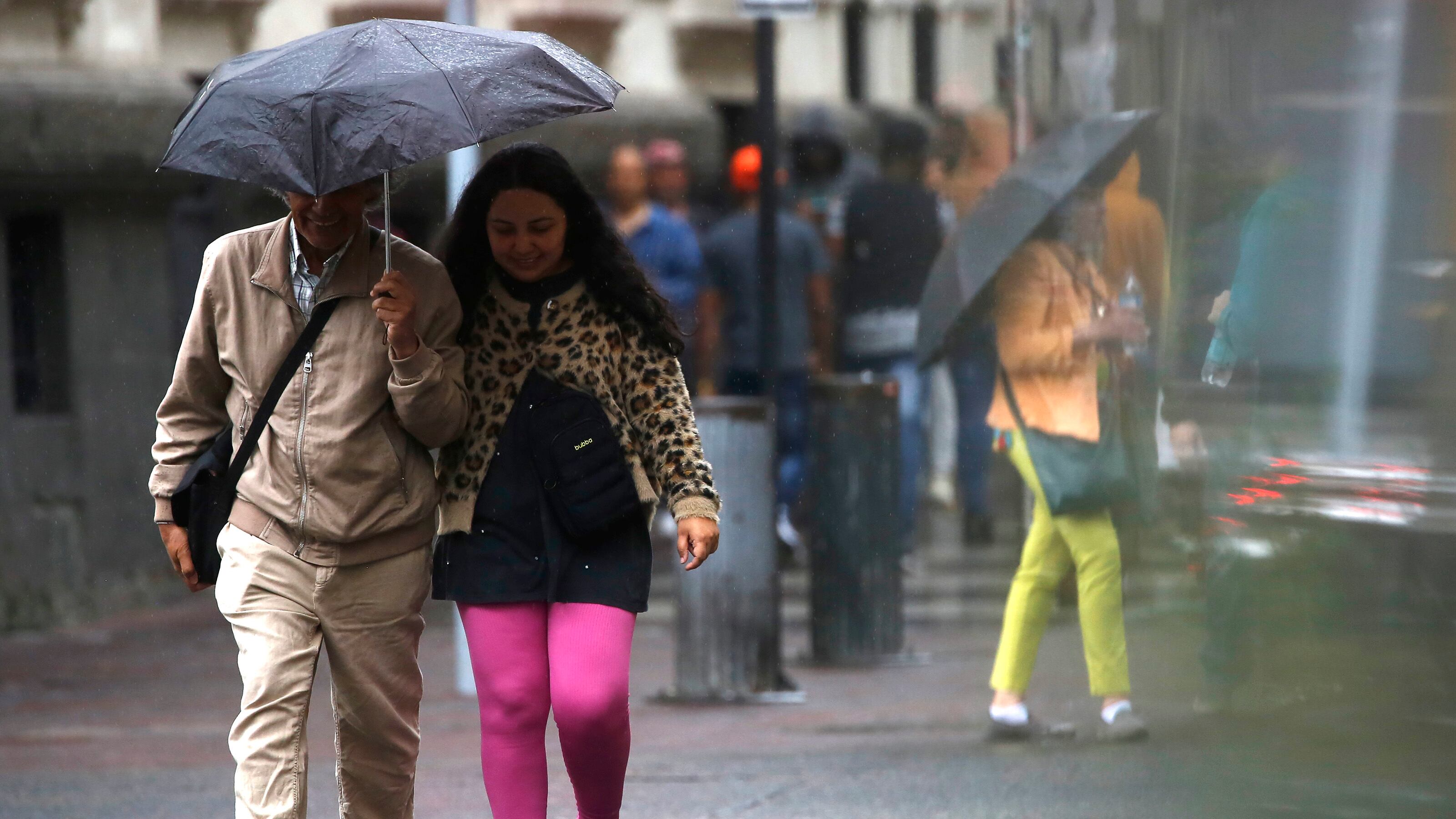 Lluvia en Santiago
