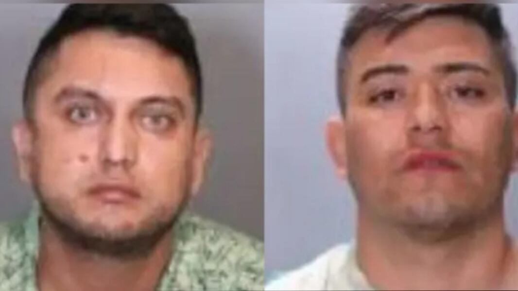 Dos chilenos detenidos por robar una casa en California
