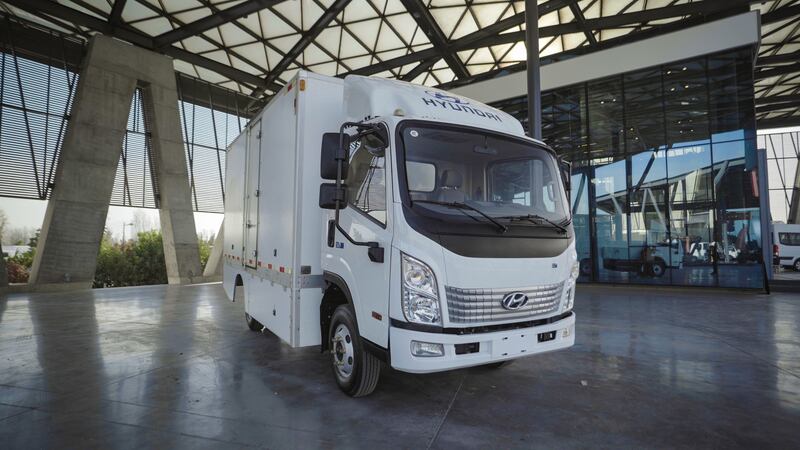 Hyundai Zedo 300EV Athenea Logistics