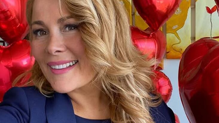 Cathy Barriga celebra San Valentín 2020.