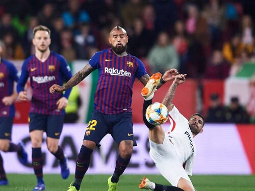 Minuto a minuto: Barcelona de Vidal recibe a Sevilla por la Copa del Rey con la obligación de dar vuelta la llave