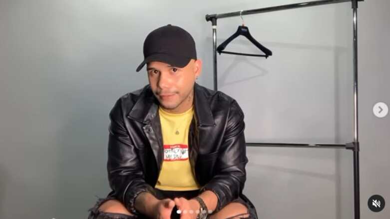 El estilista afectado compartió su testimonio en redes