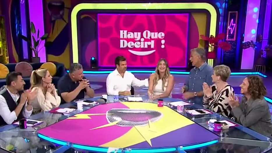 "Hay que decirlo" despide a su penalista Vane Saini entre lágrimas: "Las nuevas experiencias te hacen crecer".