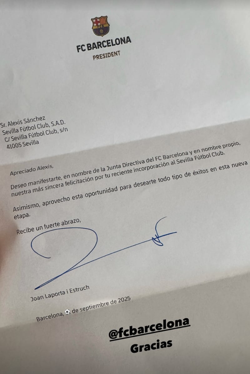 Alexis Sánchez publicó la carta que le envió el Barcelona tras su retorno al fútbol español
