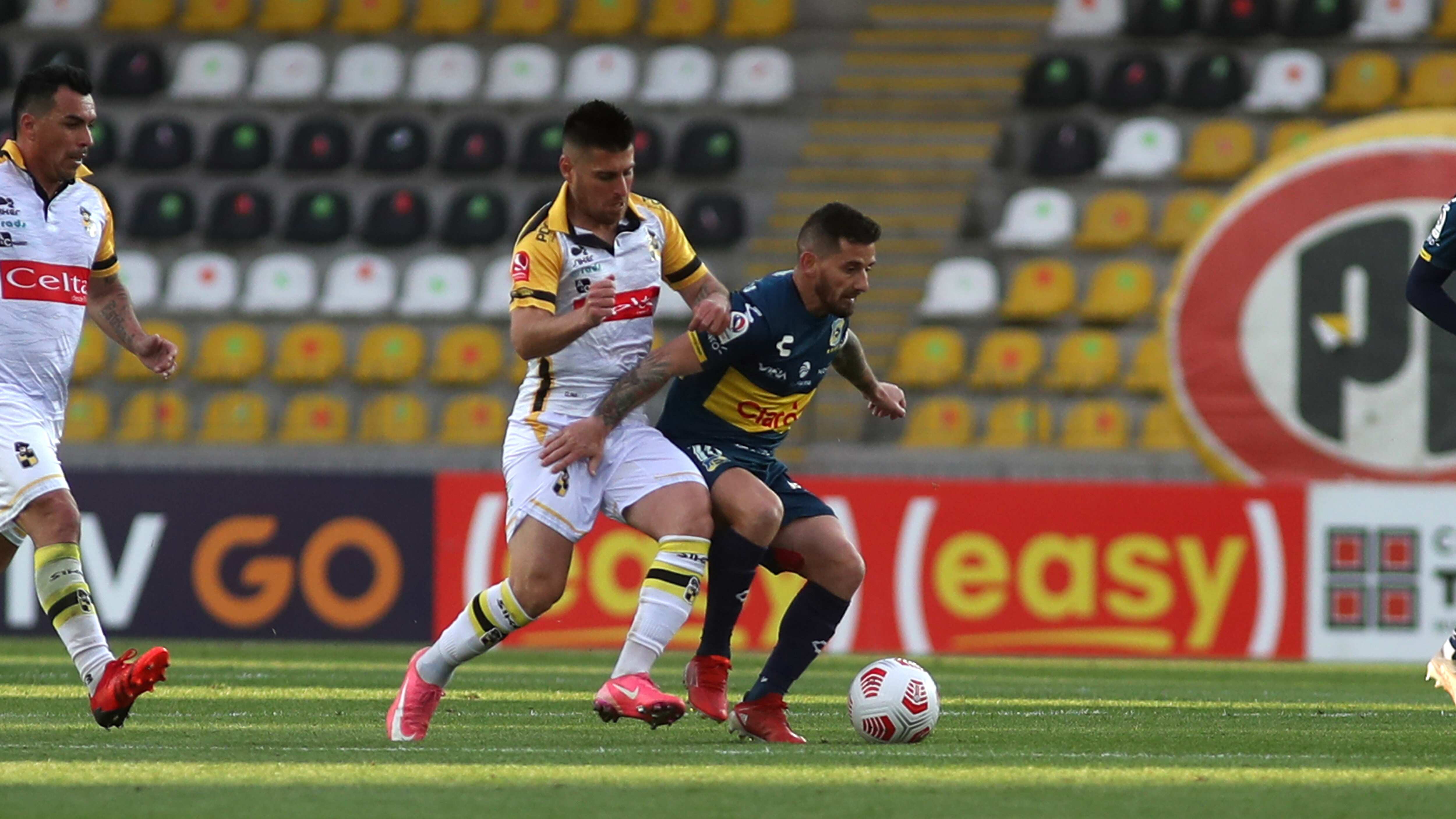 Everton clasificó a la final.