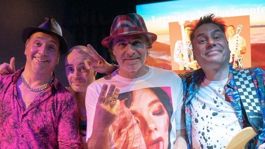 El actor alista su presentación de este fin de semana en el Bar de René junto a sus compañeros del grupo Los Insistentes.