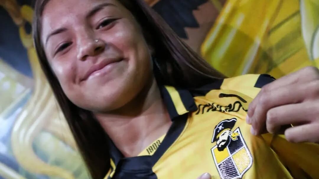La futbolista se mantiene hospitalizada.