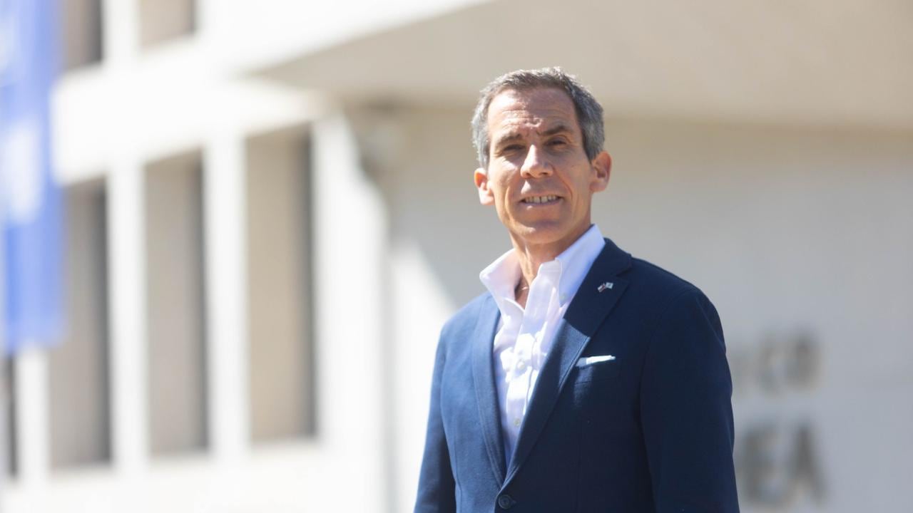 El alcalde de Lo Barnechea, Felipe Alessandri, anunció medidas por amenazas de tiroteo en colegios de la comuna