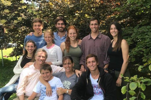 Quiénes son y a qué se dedican los nueve hijos de José Antonio Kast y María Pía Adriasola