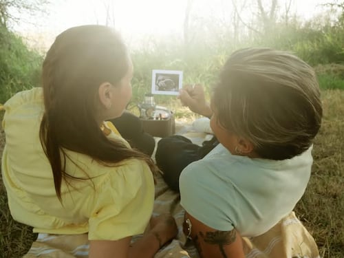 Fernanda Pinilla y Grace Lazcano anuncian el nacimiento de su hija Elena: “Desbordando amor”