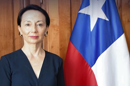 Día histórico para el Poder Judicial: Gloria Ana Chevesich asume como la primera mujer presidenta de la Corte Suprema con guiño a crisis institucional