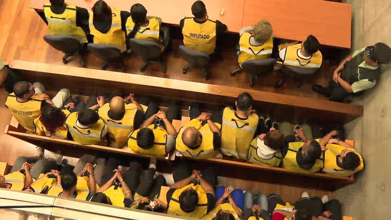 Destapan presunta explotación sexual de gendarmes contra parejas de reos: exigían “favores sexuales” como pago