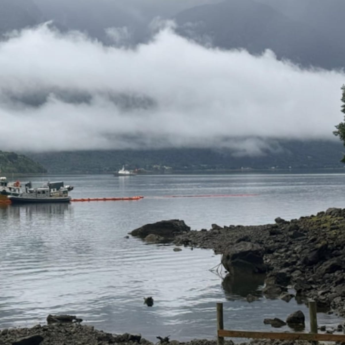 Hallazgo de quinta víctima fatal en hundimiento de embarcación en Los Lagos Hallazgo de quinta víctima fatal en hundimiento de embarcación en Los Lagos