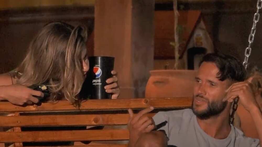 Fabio Agostini y Gabrieli Moreira | Captura: Canal 13