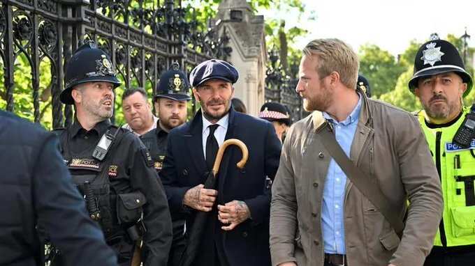 Estuvo casi 13 horas en la fila