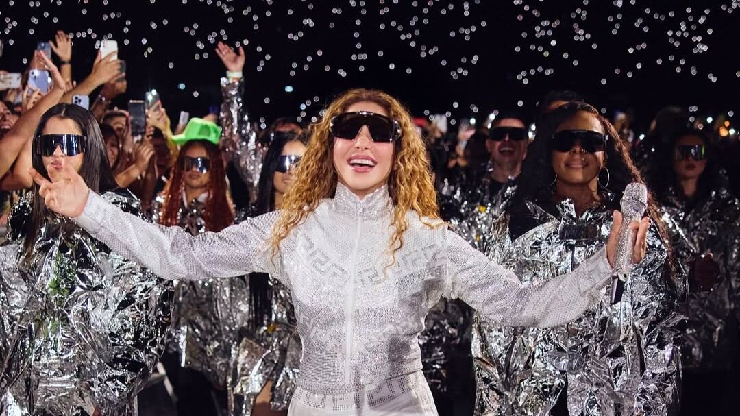 Al momento de iniciar el concierto se dio una situación con Shakira que ha desatado las criticas en las redes sociales.