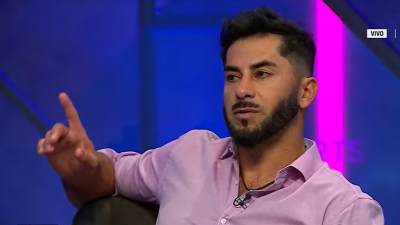 “Los podían echar al saco”: Johnny Herrera justifica reclamos de jugadores de la U en final de Copa Chile y provoca feroz parada de carros de Manuel De Tezanos