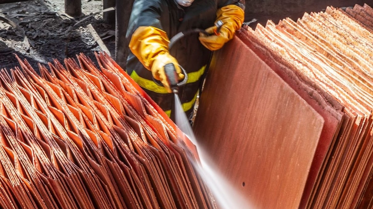 La minería es uno de los trabajos en Chile considerados como beneficiarios de la pensión de vejez anticipada por realizar trabajos pesados.