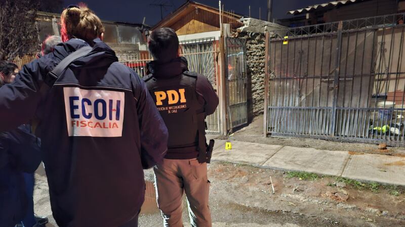 Hombre fue baleado al interior de su domicilio en la comuna de La Pintana: Víctima se encontraría fuera de riesgo vital