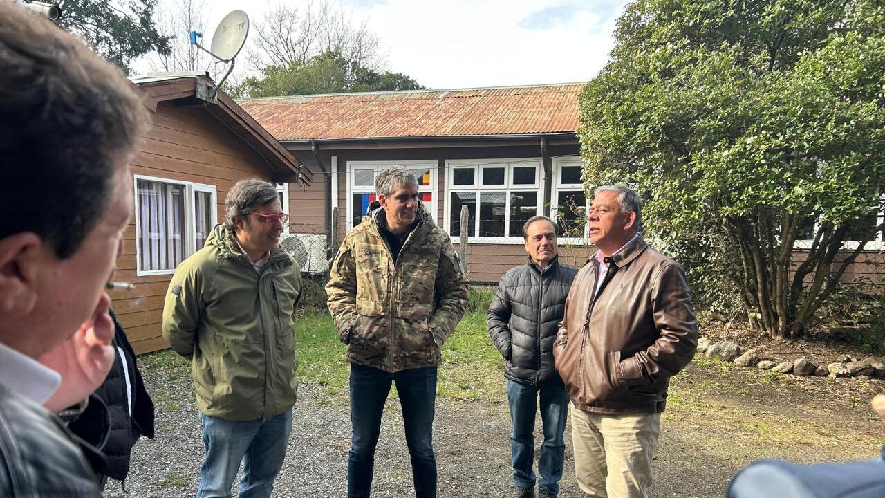 Presidente de AMUCH se reúne con alcaldes de La Araucanía: “Se sienten abandonados y temen avance de narcos en la zona”