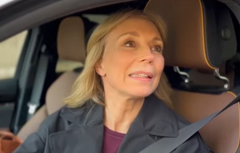 Karen Doggenweiler reacciona a posible llegada de Julio César Rodríguez a Mega.