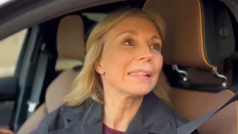 Karen Doggenweiler reacciona a posible llegada de Julio César Rodríguez a Mega.