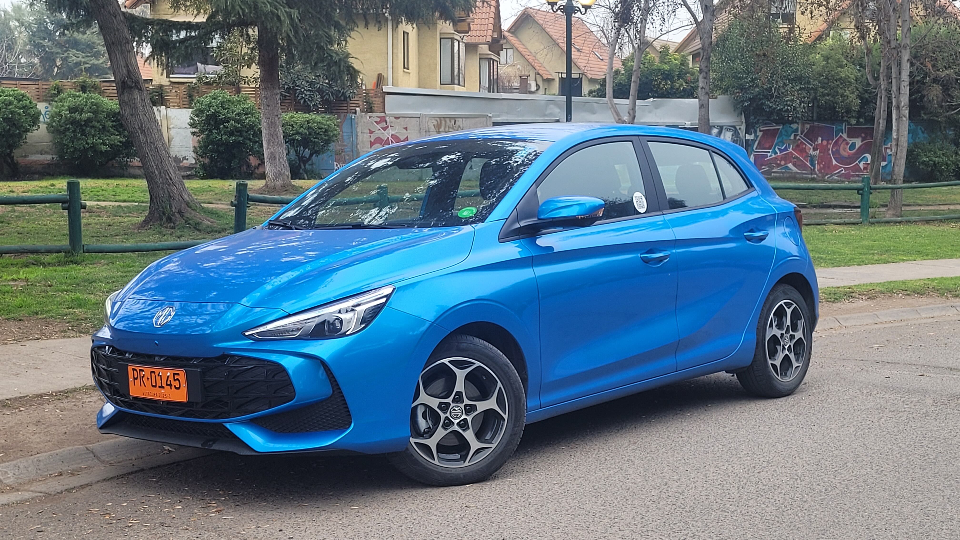 El MG3 HEV frente a frente con la ciudad: un hatchback híbrido que prioriza la eficiencia y la seguridad, sin renunciar a la simpleza de uso ni al confort diario.