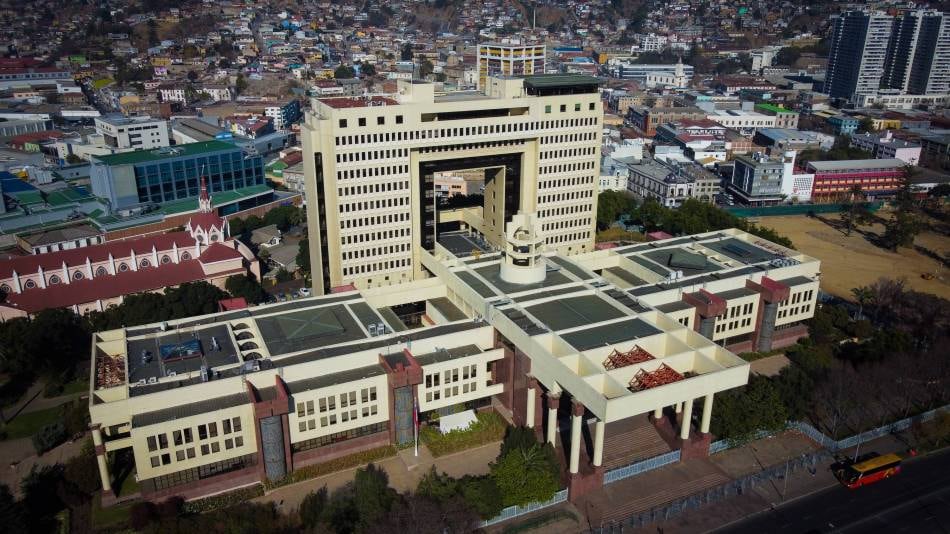 Amago de incendio en el Congreso Nacional movilizó a Bomberos en Valparaíso