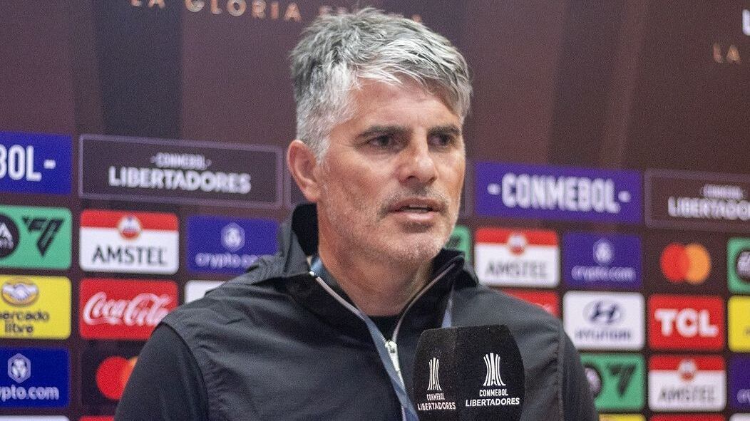 El actual entrenador de Barcelona de Guayaquil dirigió hace algunas temporadas, y sin mucho éxito, a Universidad de Chile.