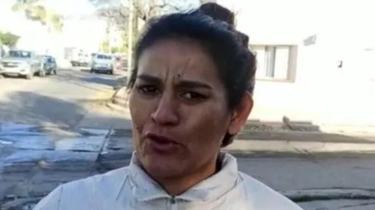 La mujer defendió a su sobrino