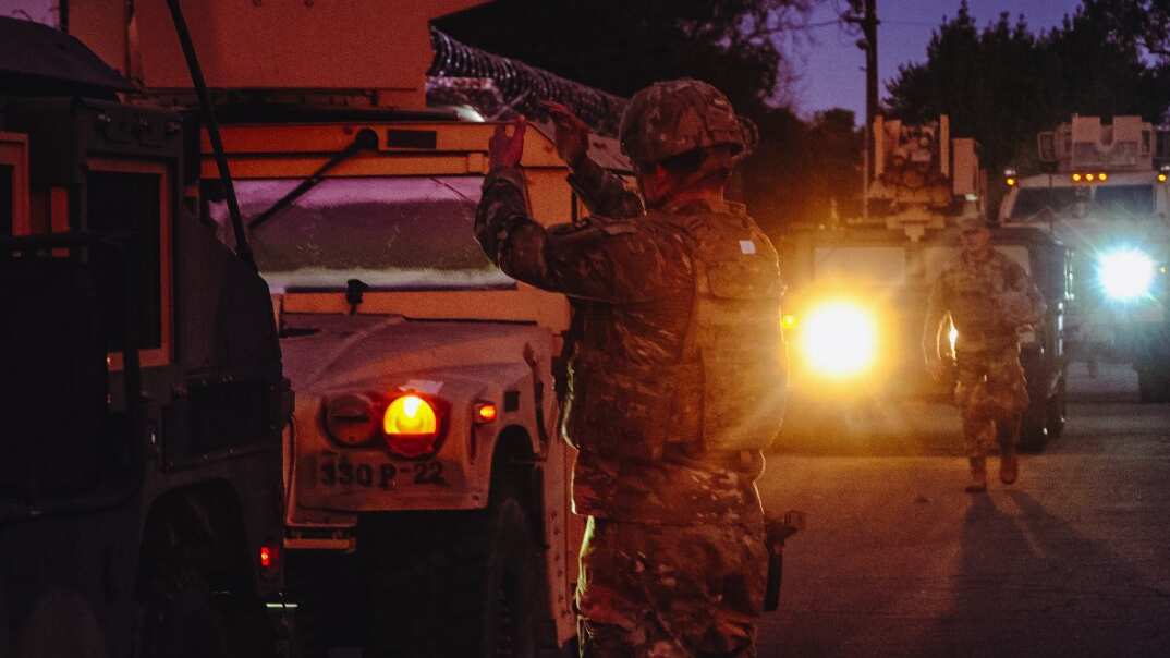 California refuerza seguridad en medio de los incendios voraces: “No se tolerarán los saqueos”, dijo gobernador