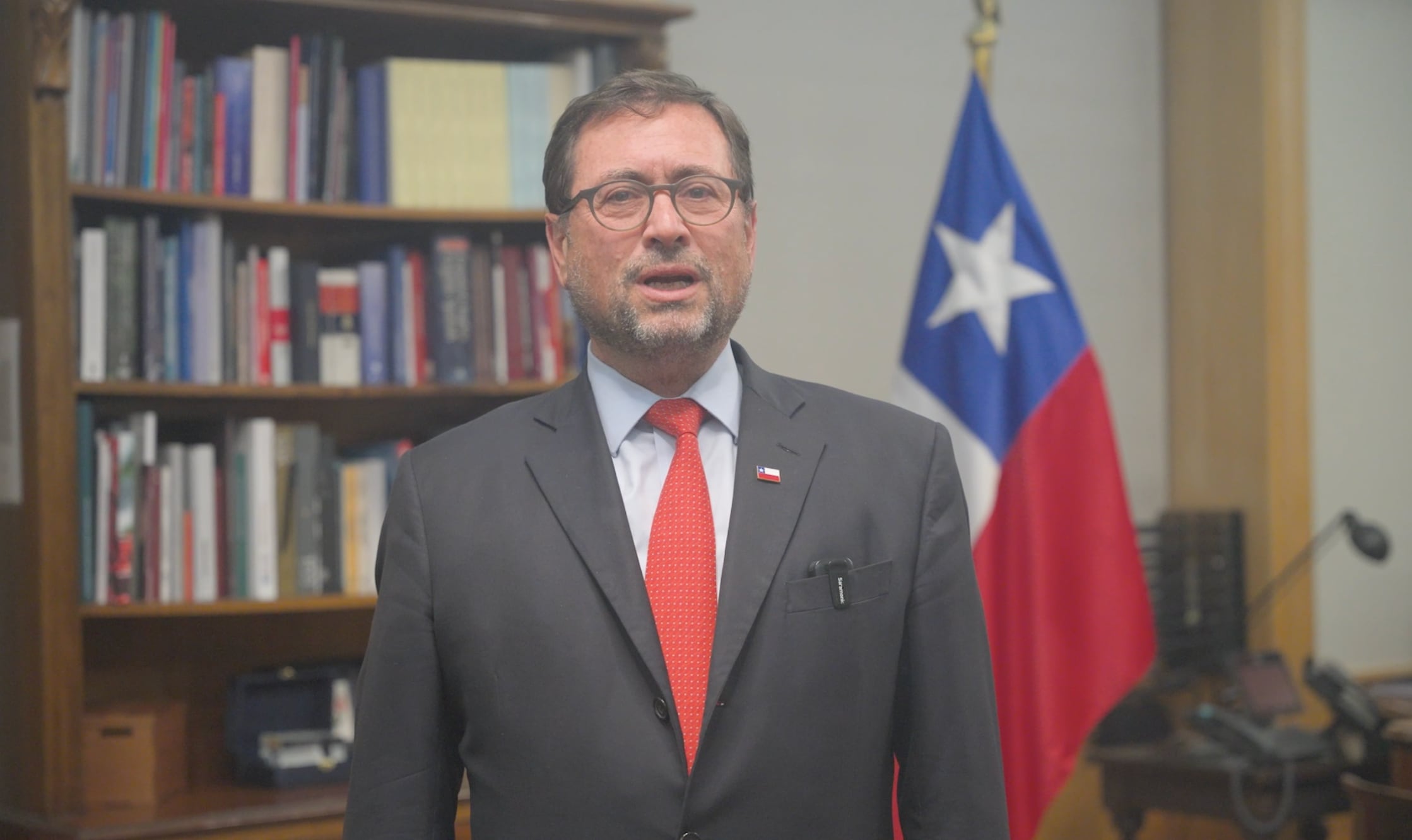 Estrecho de Magallanes: Canciller responde a dichos de vicealmirante argentino y sale al paso tras silencio de Mara Sedini