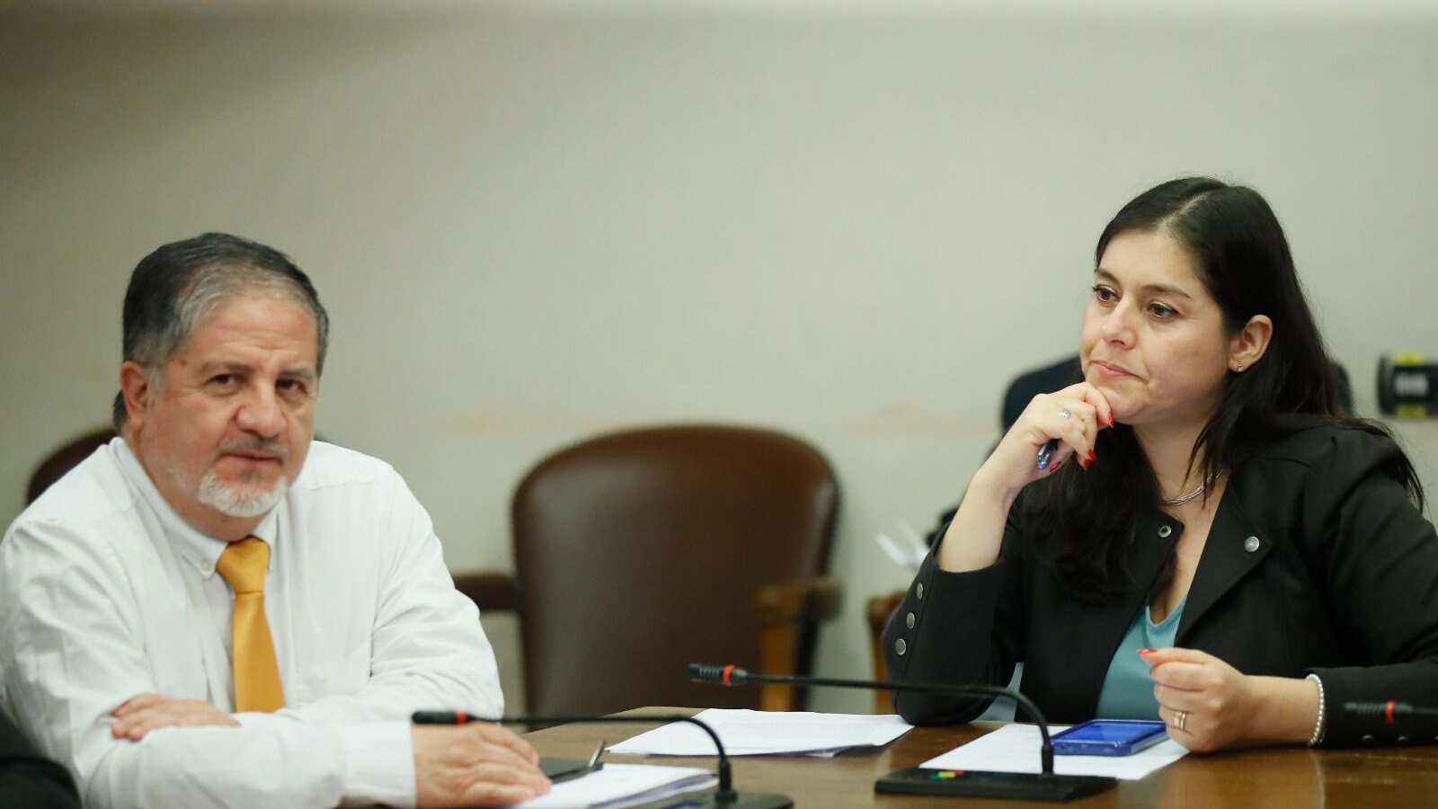 Diputados de oposición piden revisar protocolos de Gendarmería por intentos de fuga en la expenitenciaría de Santiago