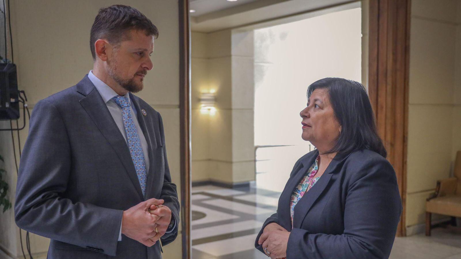 Diputados Stephan Schubert y Marcia Raphael