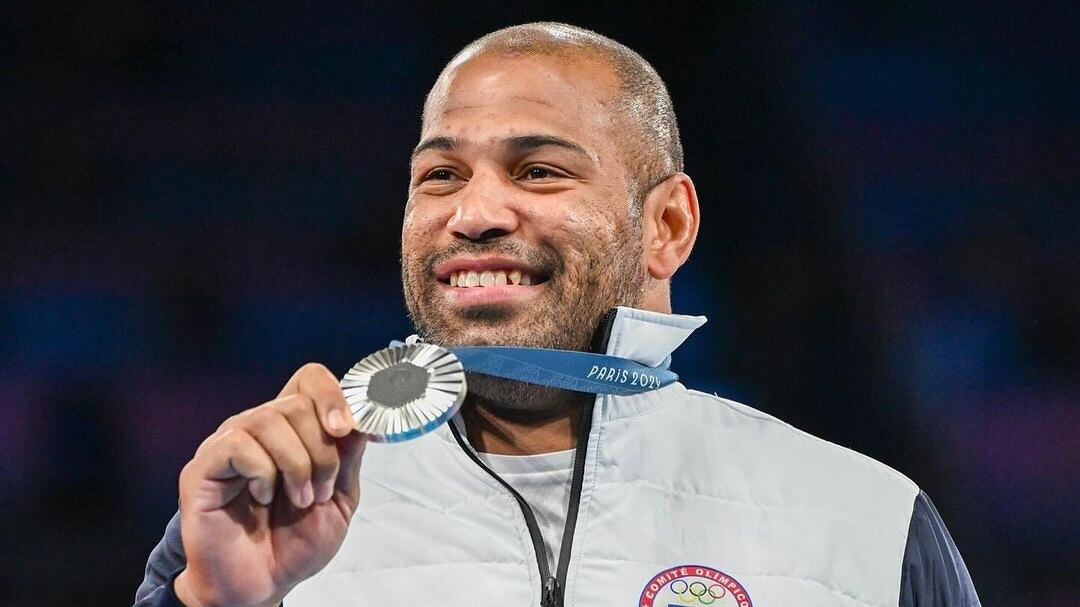 Yasmani Acosta fue reconocido con el Premio Nacional del Deporte