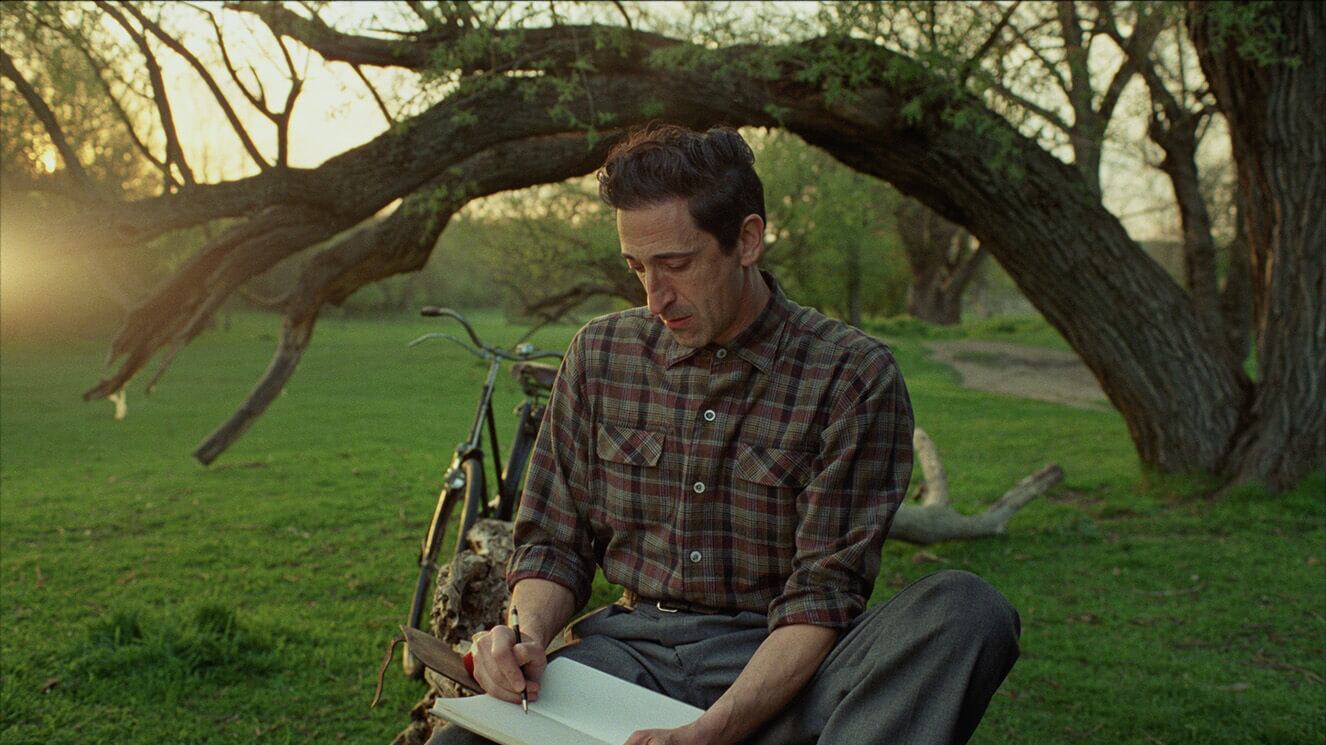 Escena de la película 'The Brutalist'