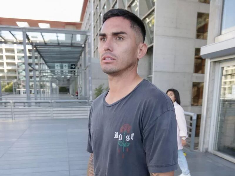 Dictan arresto domiciliario nocturno contra Jean Paul Pineda por no pago de pensión alimenticia