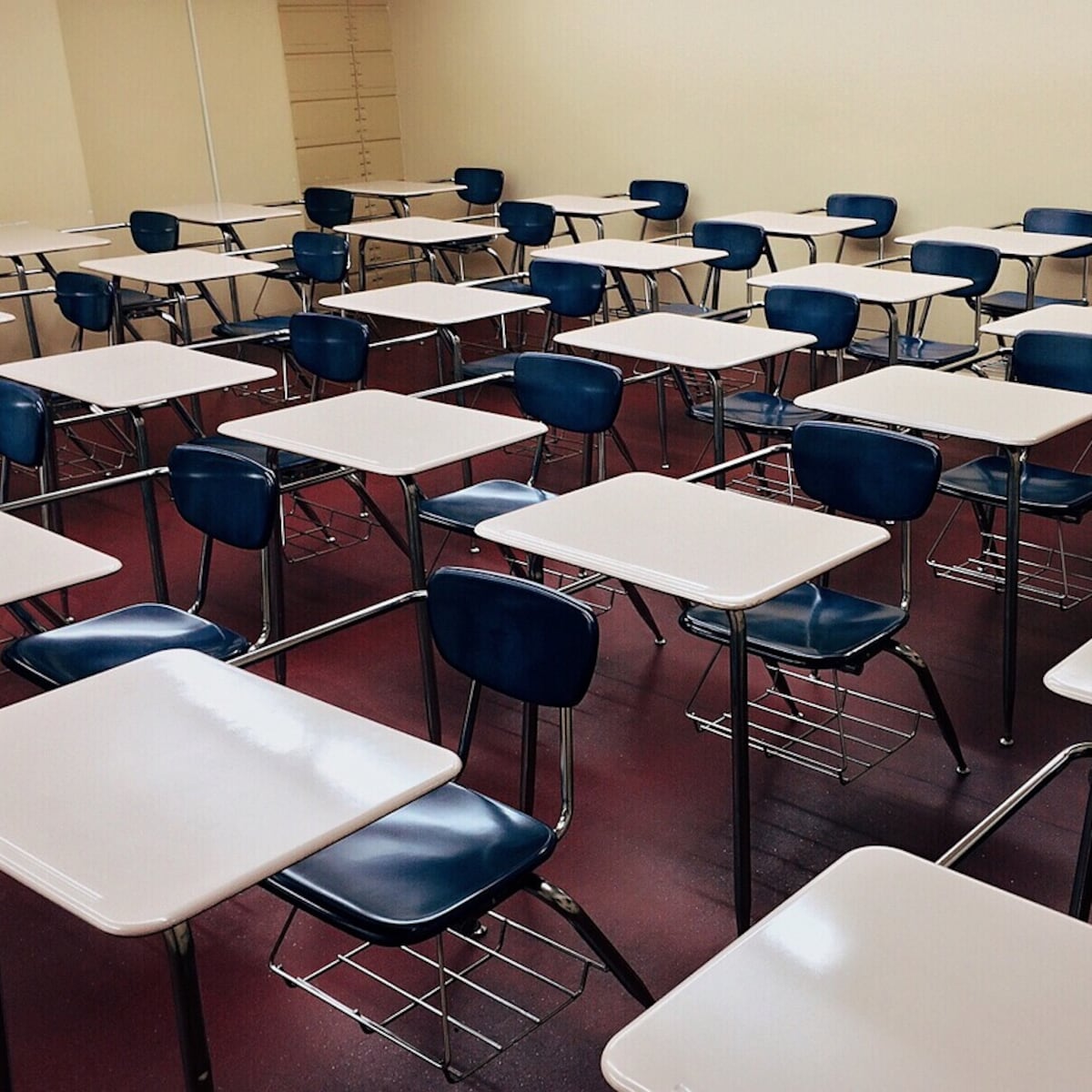 Colegio en San Pedro de la Paz multado por excluir alumnos atrasados Colegio en San Pedro de la Paz multado por excluir alumnos atrasados