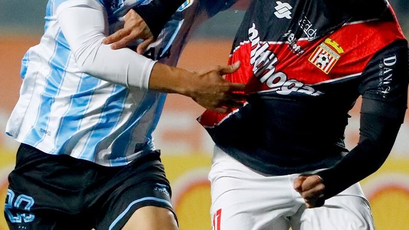 Detienen y formalizan a futbolista de Curicó Unido por narcotráfico: Fiscalía solicita modificar su cautelar de arresto domiciliario por la de prisión preventiva