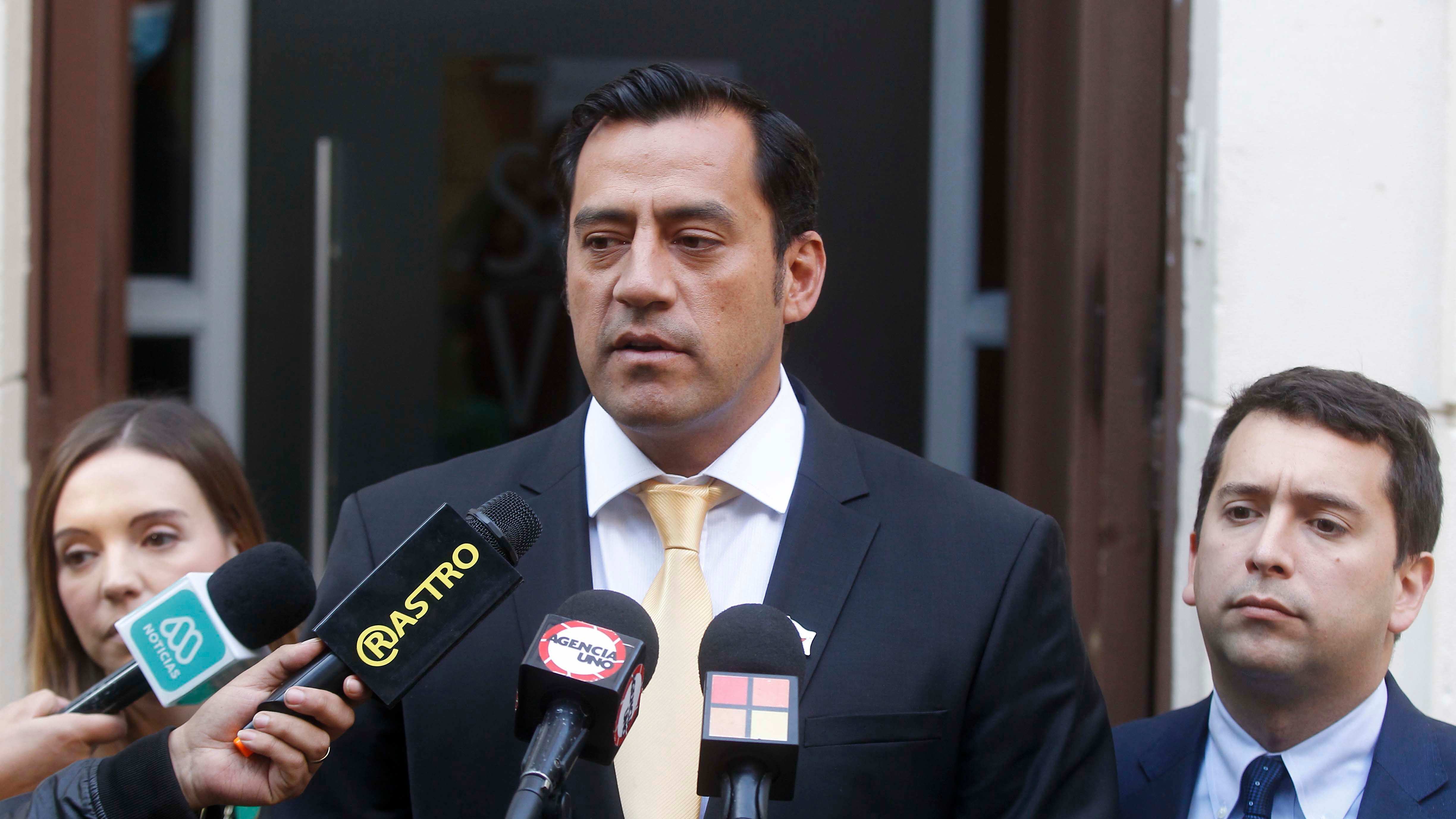 Diputados Camila Flores, Hotuiti Teao, Cristián Araya  | Juan Eduardo Lopez/Aton Chile