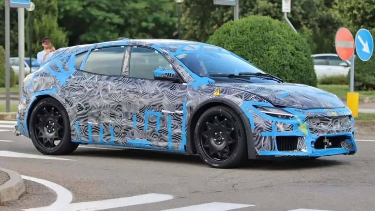 Foto espía del supuesto Farrari eléctrico