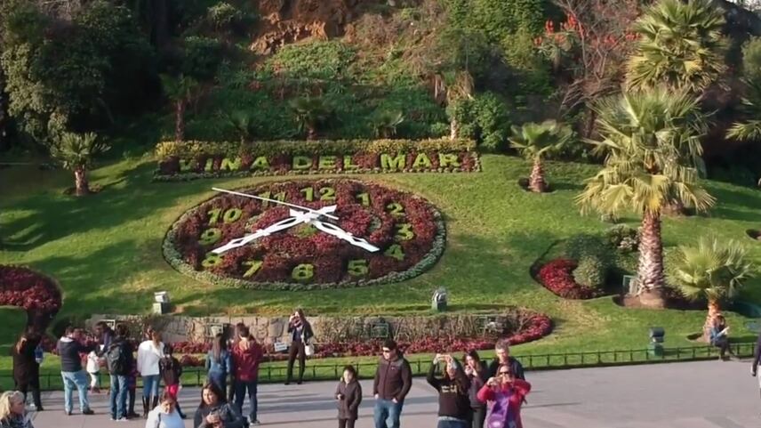El Reloj de Flores es un ícono turístico de Viña del Mar.