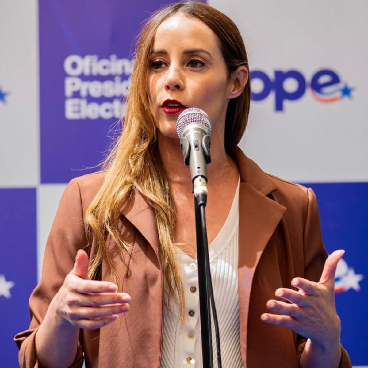 Mara Sedini: de corista a vocera de Gobierno Mara Sedini: de corista a vocera de Gobierno