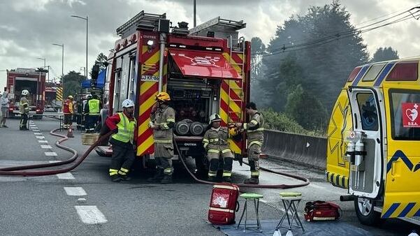 El cuerpo de Bomberos de Puerto Montt denunció a un acosador que hace poco más de un mes los llama al menos "100 veces al día" con falsas alertas y amenaza a sus funcionarios.