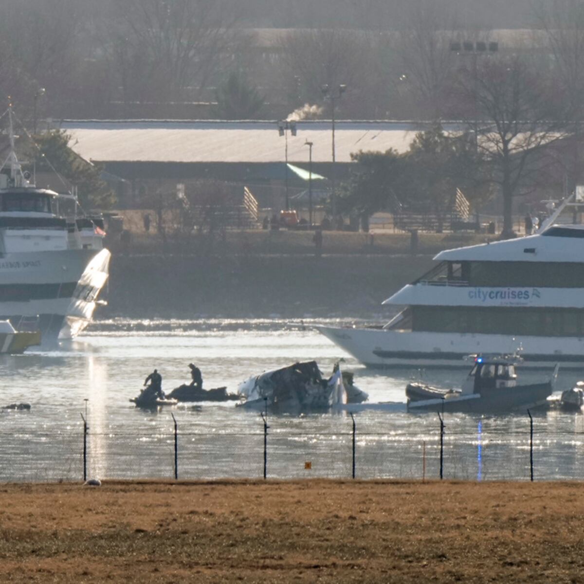 Tragedia en Washington D.C.: Fallece joven chileno en accidente aéreo Tragedia en Washington D.C.: Fallece joven chileno en accidente aéreo