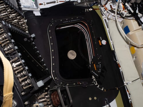 Tus datos a la Luna: Lonestar lanza StarVault, el primer servicio de almacenamiento lunar comercial