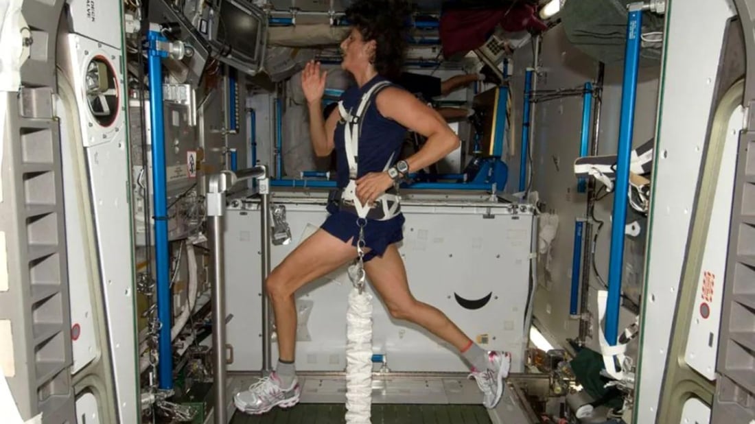 Astronauta haciendo ejercicio | nasa.gov